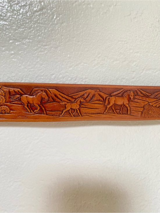 Roberts Western Wear Hand Finished Tooled Leather Belt main image 7